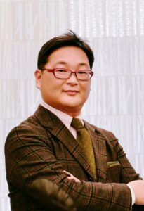 岸本行央　顔写真